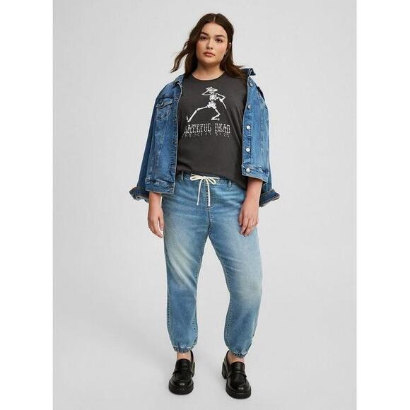 NWT Torrid Grateful Dead Relaxed Fit Tee - Picture 2 of 10